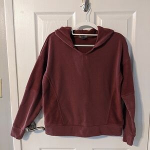 New Peace & Pearls Cozy UltraSoft Maroon Hooded Multi-Textured Sweater Size‎ M